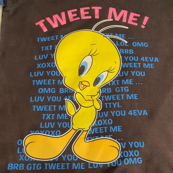 Tweet Me Tweety Bird T-shirt - Picture 7 of 8